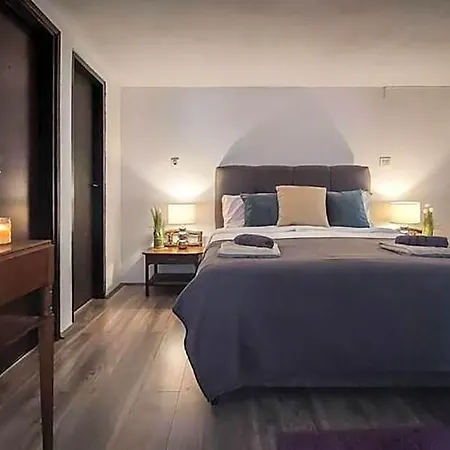 Beautiful For Two With A Pool 3*